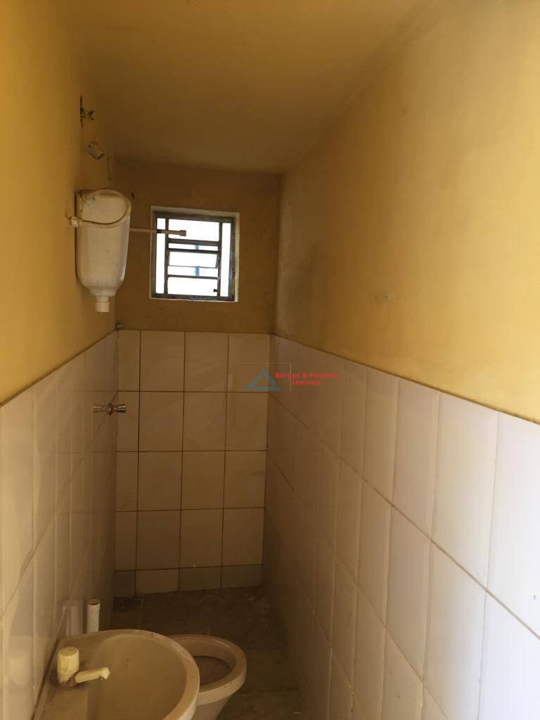 Casa à venda com 2 quartos, 180m² - Foto 7