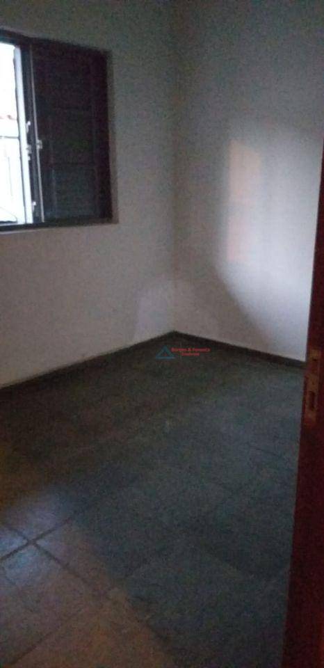 Casa à venda com 6 quartos, 360m² - Foto 7