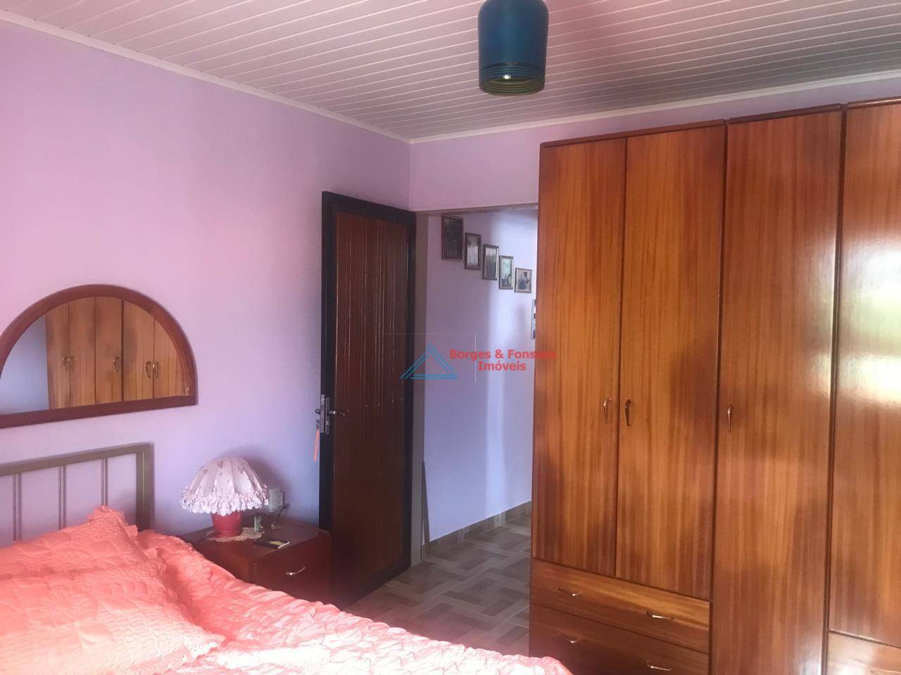 Casa à venda com 3 quartos, 250m² - Foto 15