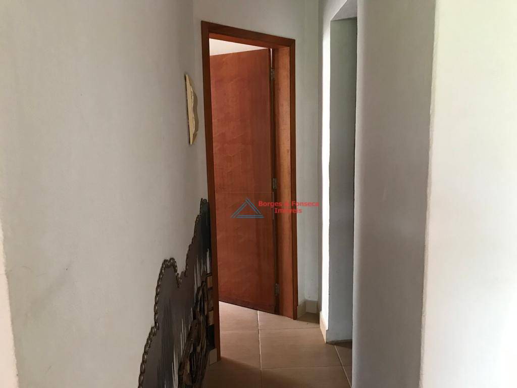 Casa à venda com 4 quartos, 296m² - Foto 21