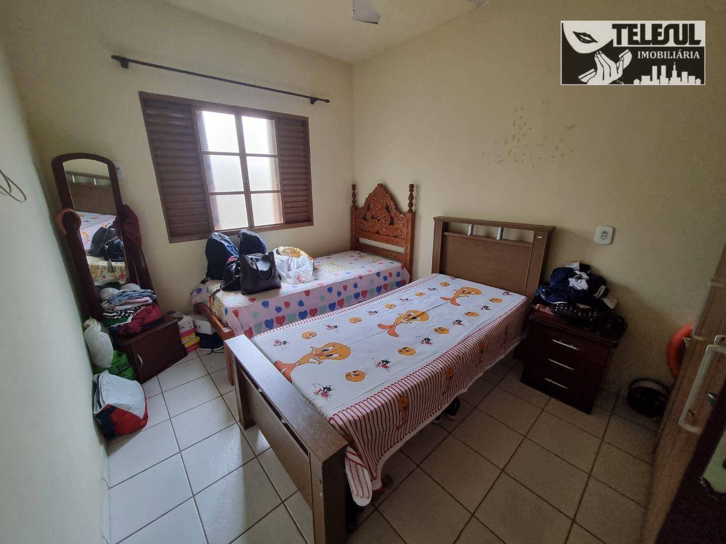 Casa à venda com 1 quarto, 200m² - Foto 5